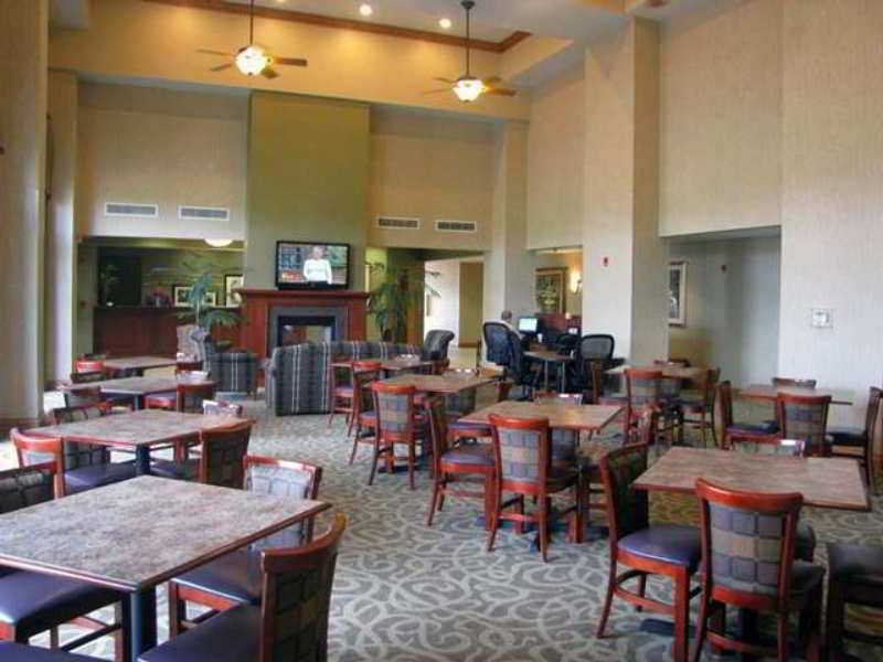 Hampton Inn & Suites Addison Restaurant foto